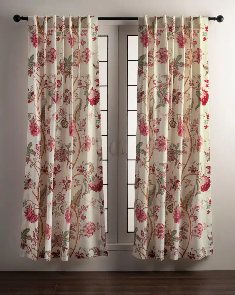 Givenchy Curtain
