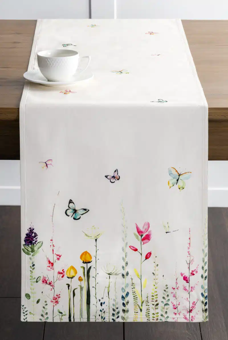 Botanical Fresh Table Runner