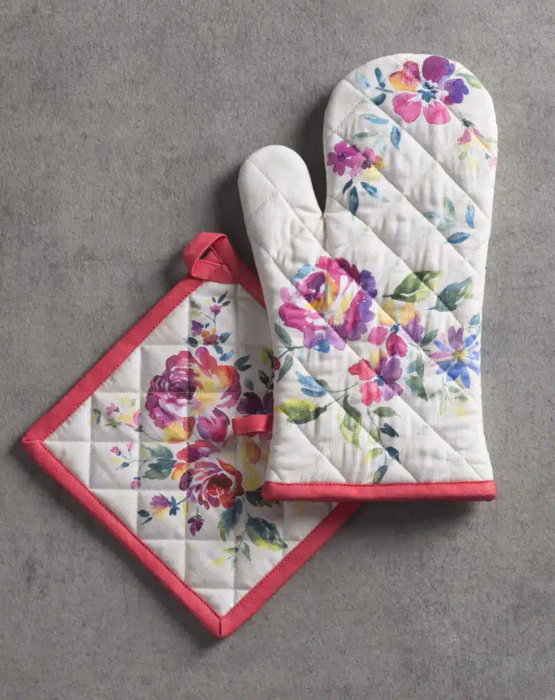 Rose Garden Glove & Potholder