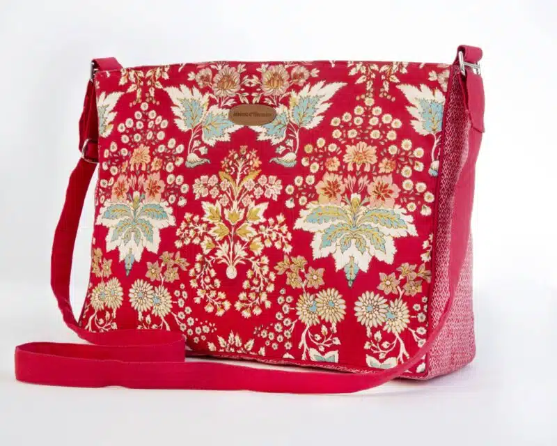 Marquise Red Hand Bag