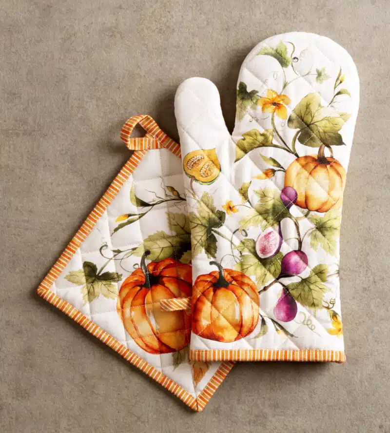 Pumpkin Garden - Cloudy Cream Glove & Potholder