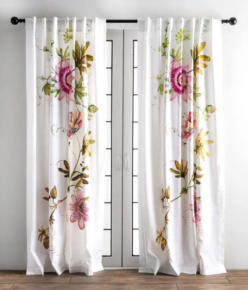 Passion - White Curtain