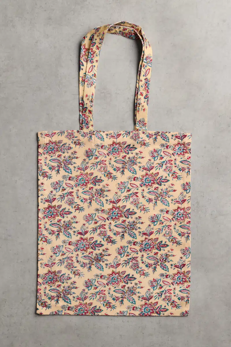 Asmi Basic Tote Bag