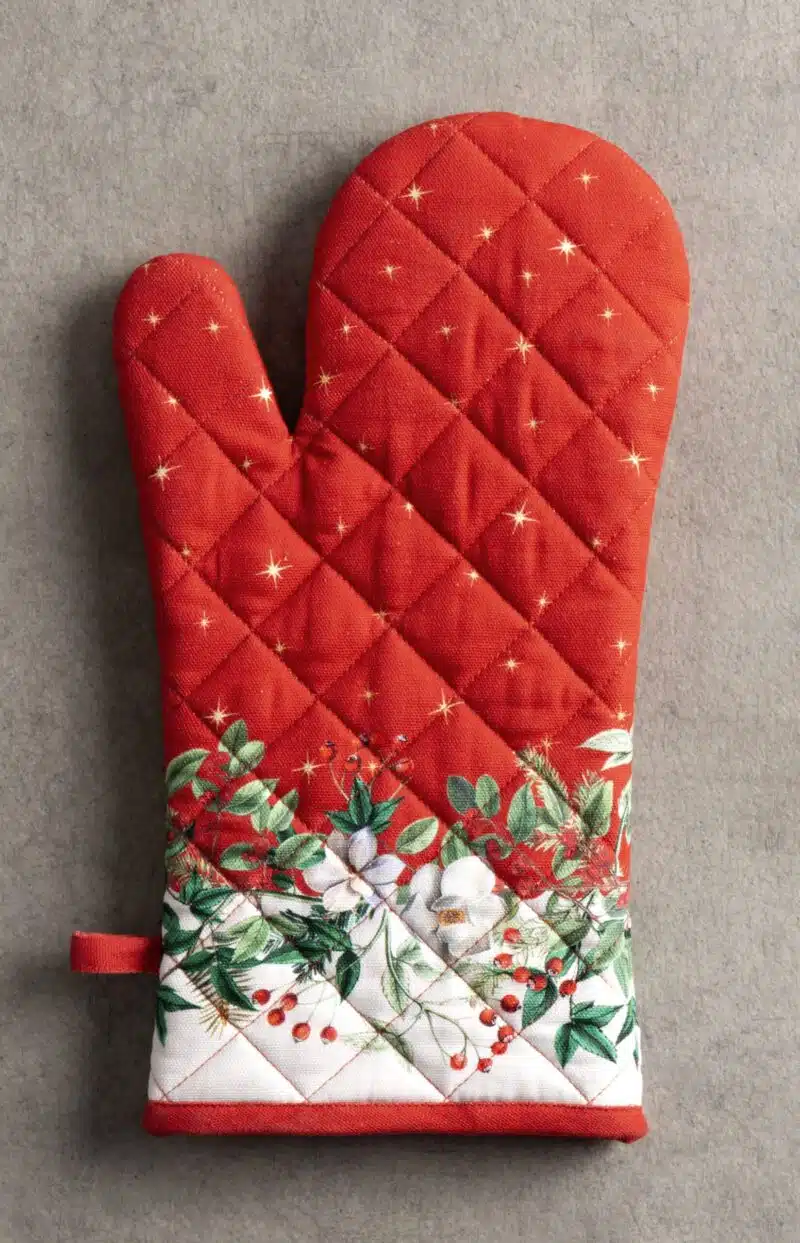 Noel Oven Mitt