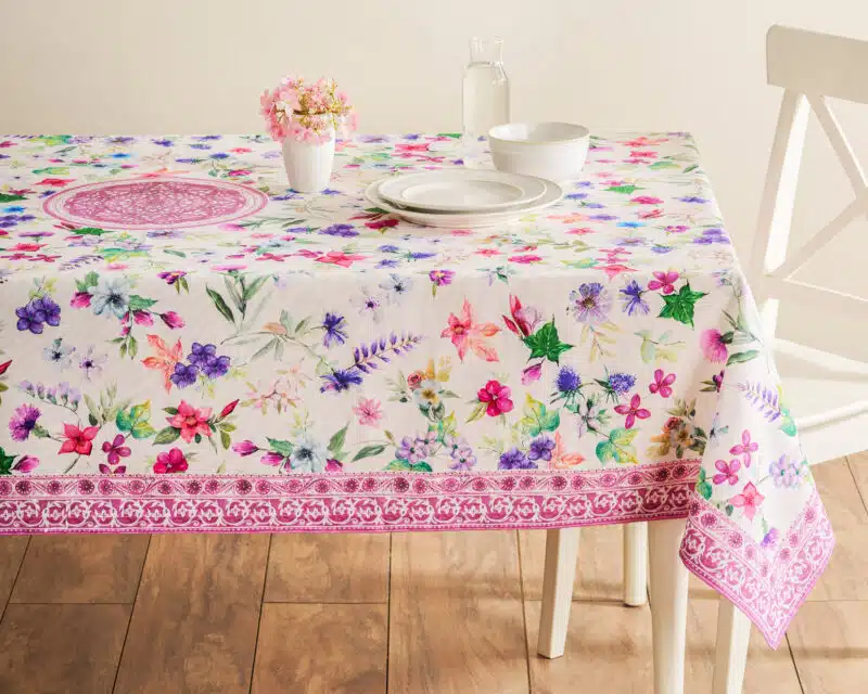 Chardon Tablecloth